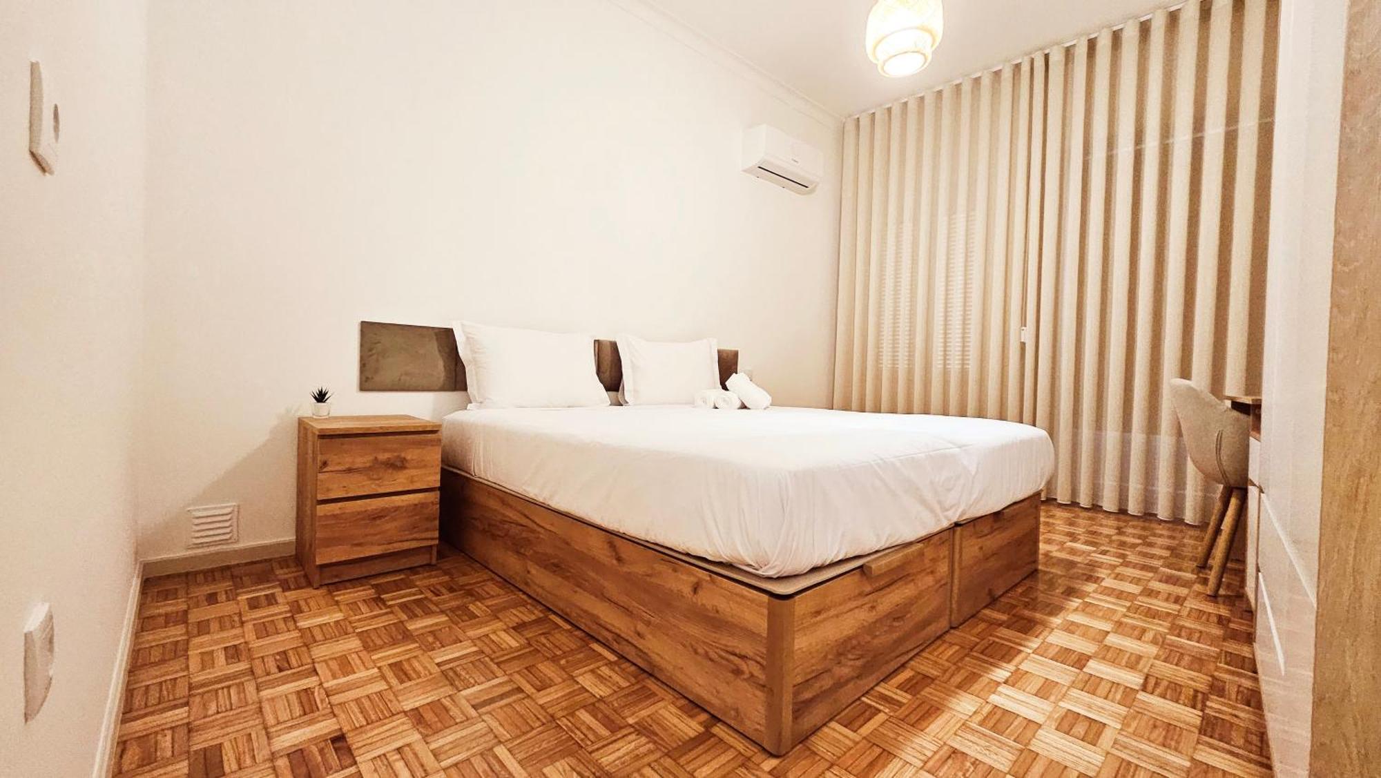 Rooms4You 3 In Historic Center Of Braga Esterno foto